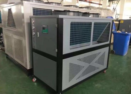 冷水機(jī)的水冷和風(fēng)冷系統(tǒng)的不同點(diǎn)